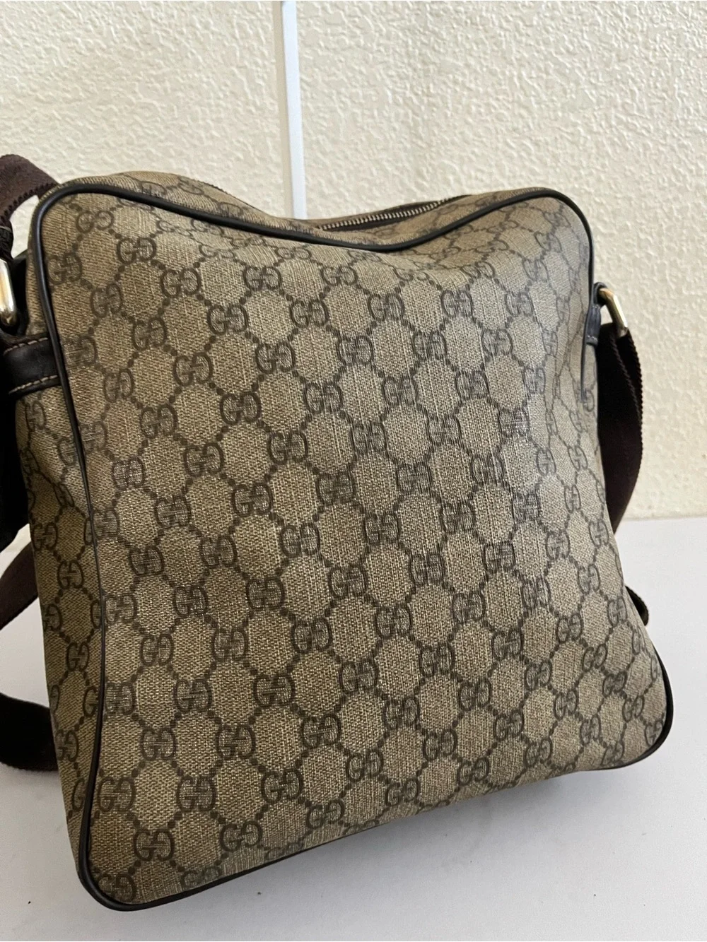 Gucci GG Messenger unisex bag